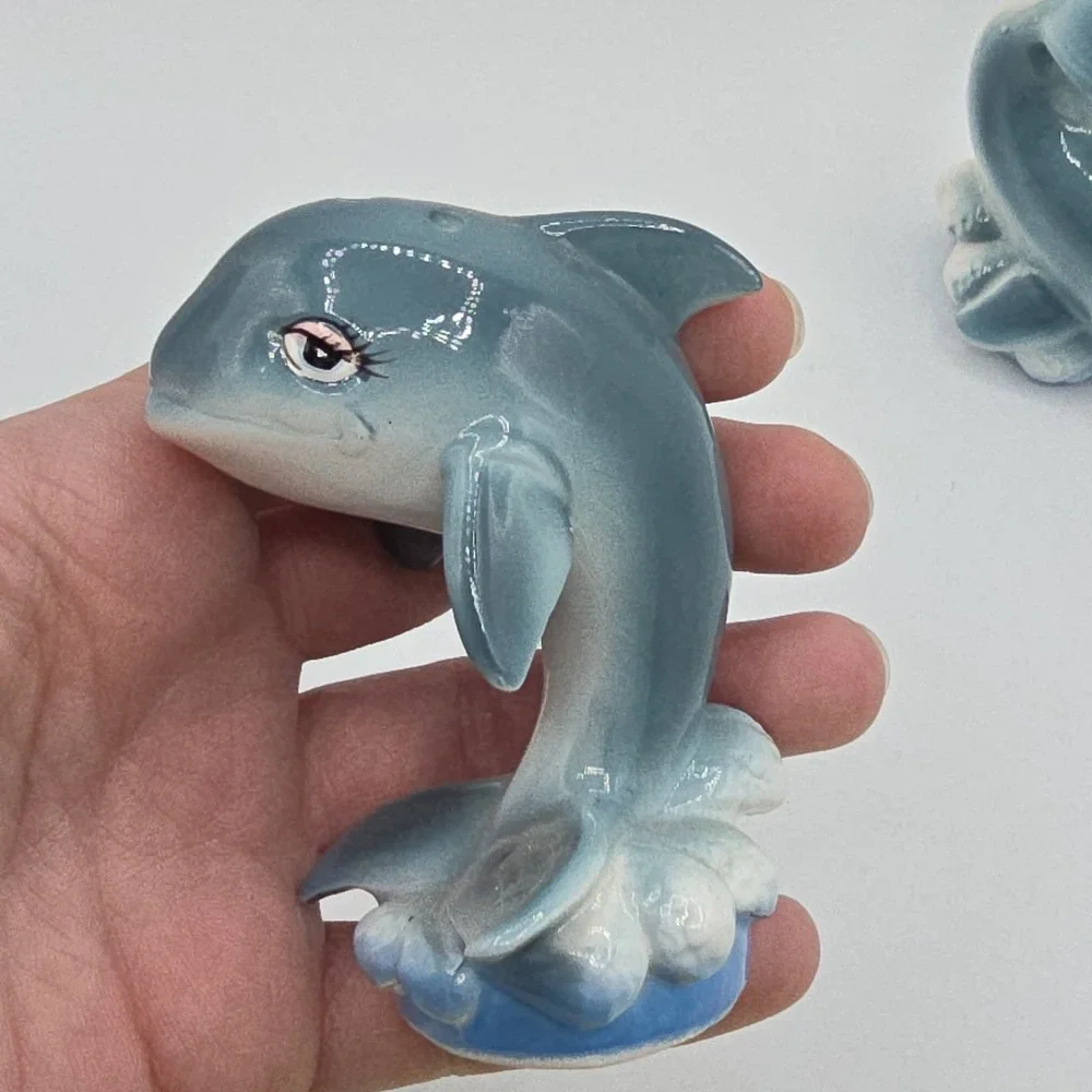 Vintage Whale Salt and Pepper Shakers 1950s/1960s Japan Kitschy Anthropomorphic